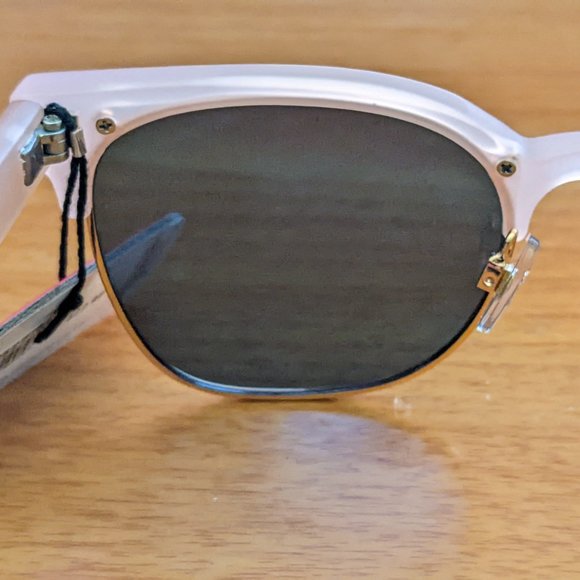Quo Beauty Heidi Sunglasses💥PRICE DROP💥 - Picture 6 of 9